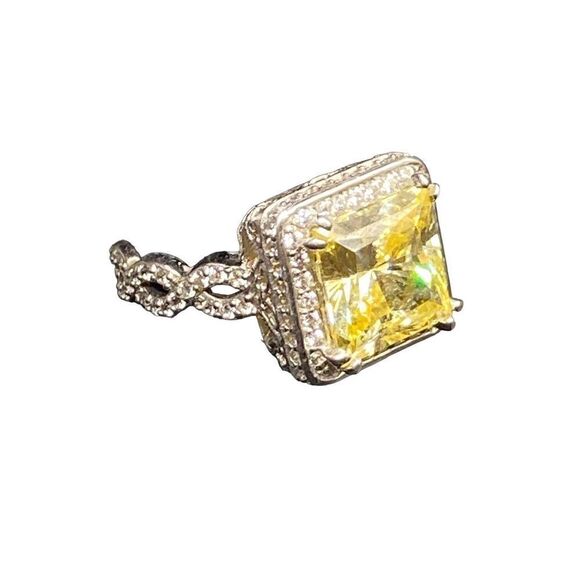 Sterling silver 925 Canary diamond princess cut CZ halo style high profile wrapp - Picture 4 of 16